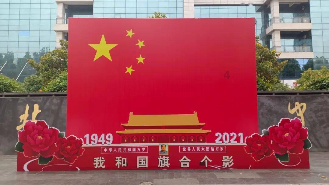 求好看的女强小说，文笔好情节好，女主不小白不柔弱。