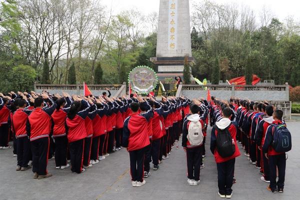 满16周岁可以在美团上订票嘛?-权威问答平台